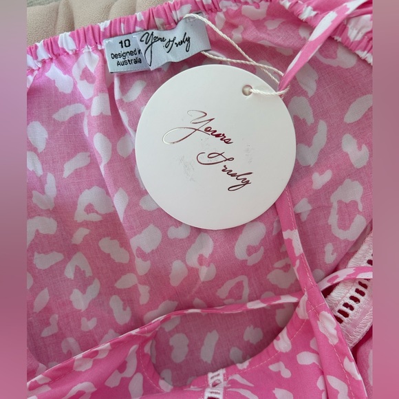 Yours Truly Dress - Picture 3 of 3